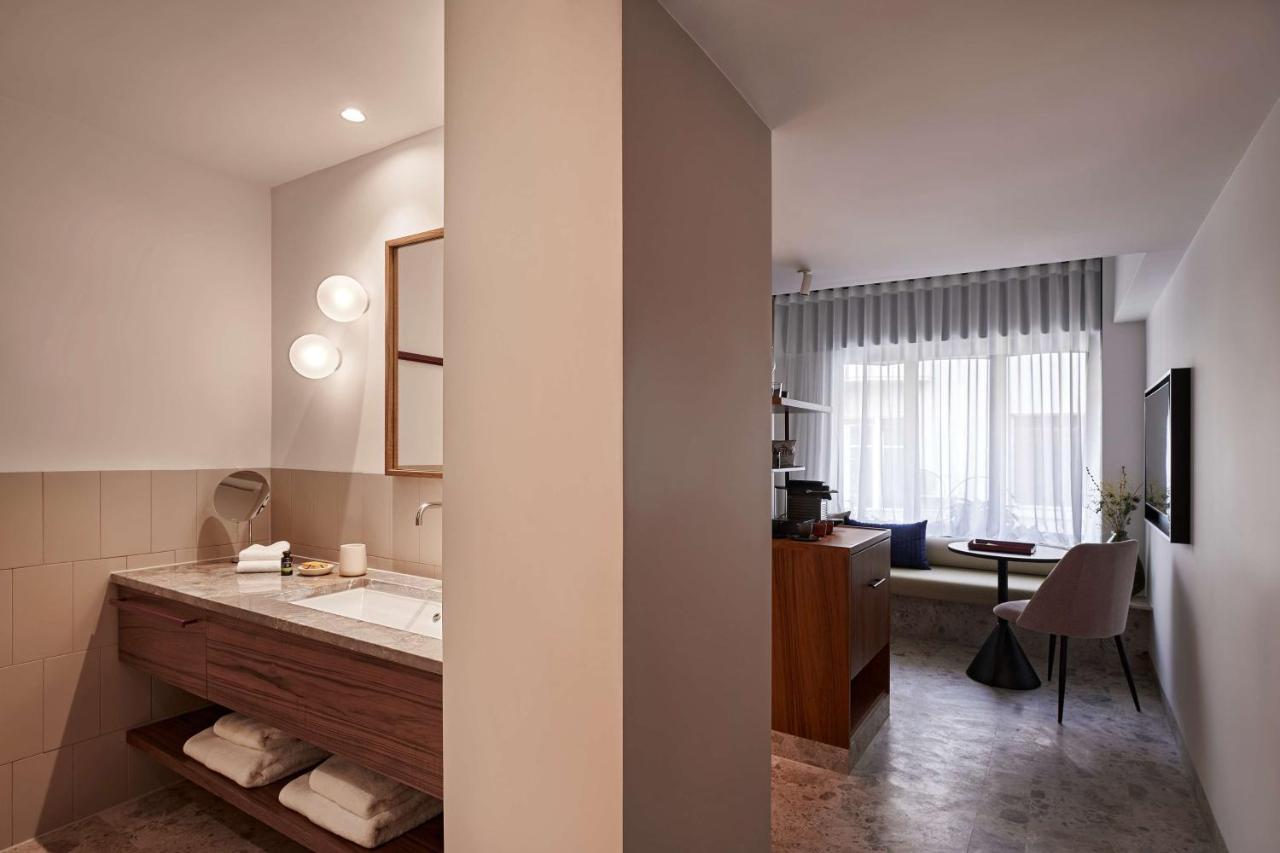 The Social Athens Hotel, A Member Of Radisson Individuals Atenas Exterior foto