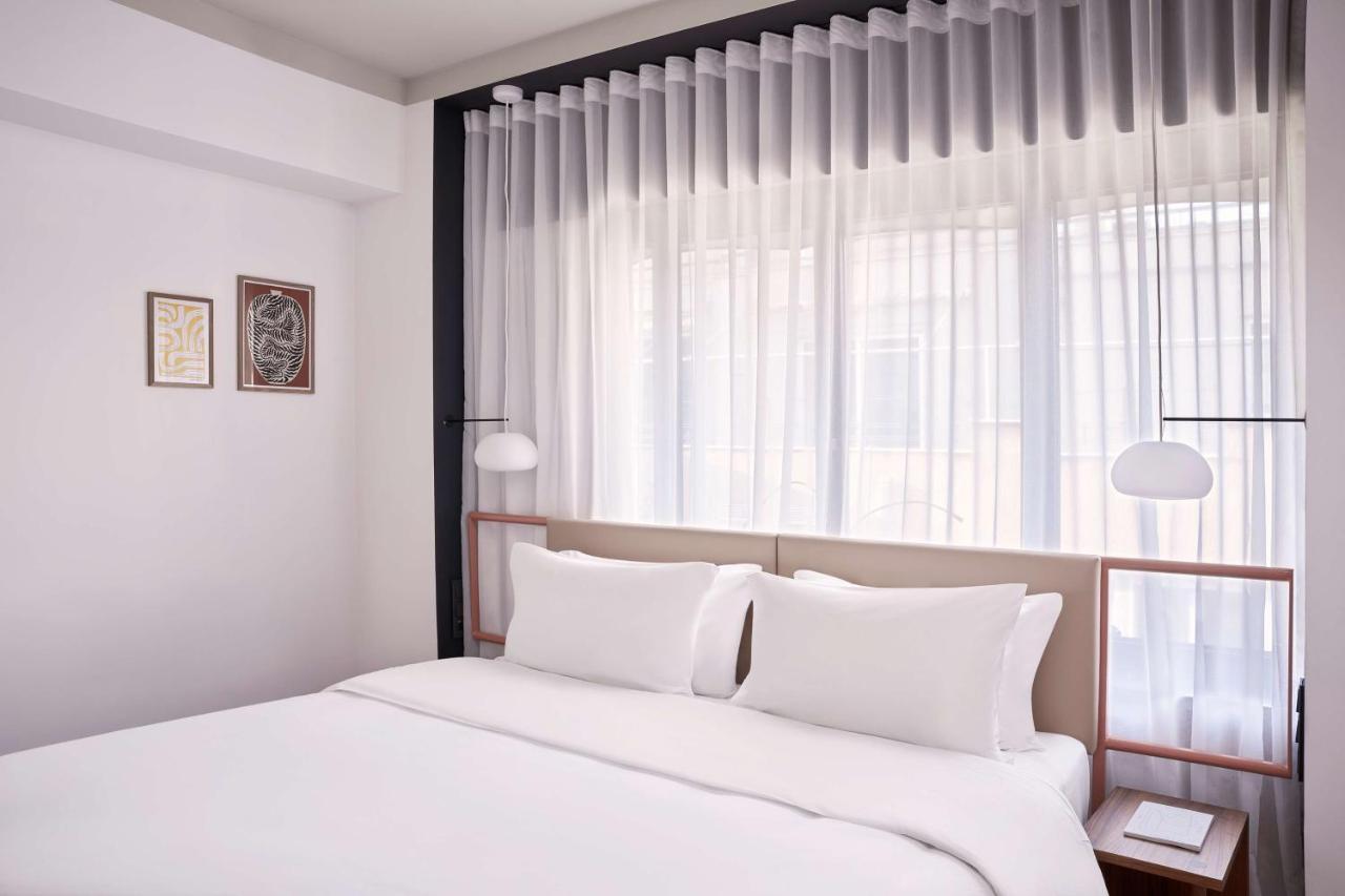 The Social Athens Hotel, A Member Of Radisson Individuals Atenas Exterior foto