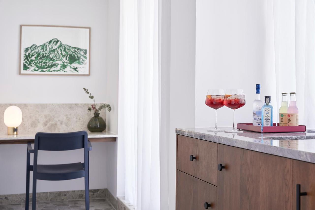 The Social Athens Hotel, A Member Of Radisson Individuals Atenas Exterior foto