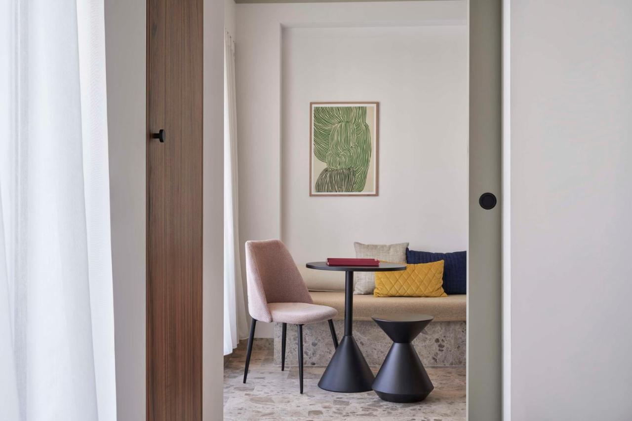 The Social Athens Hotel, A Member Of Radisson Individuals Atenas Exterior foto
